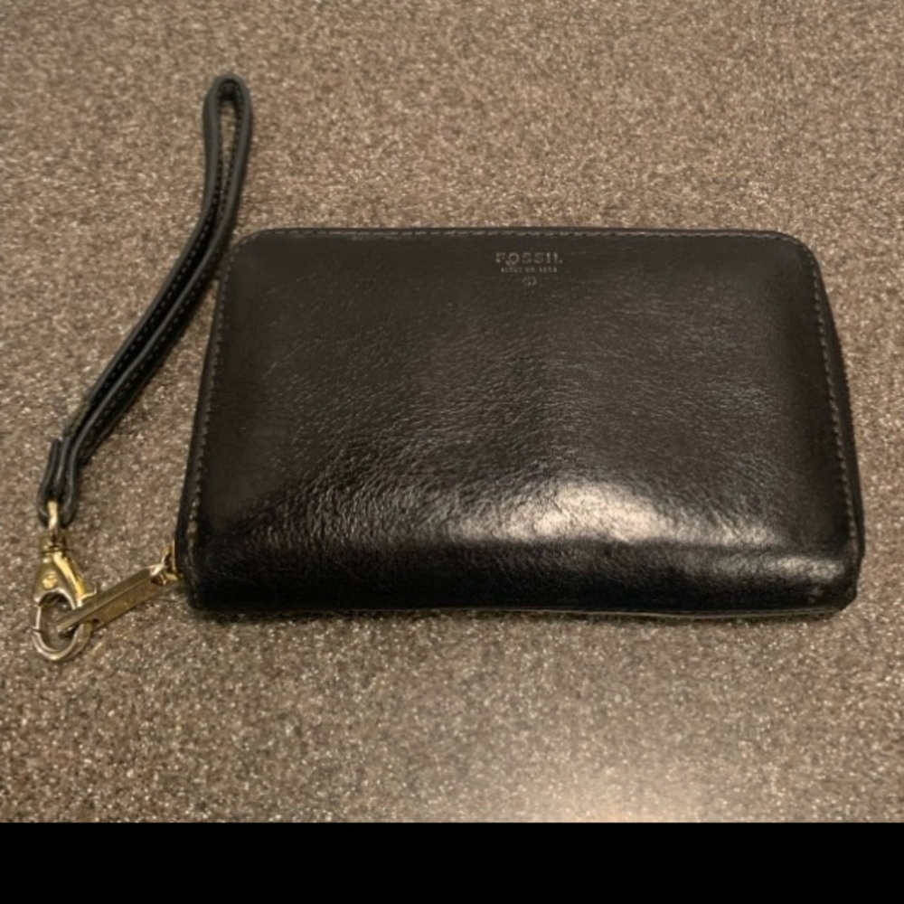 Fossil: Leather Clutch Wallet: Black Bi-Fold / Zippered Top / Checkbook  CC / ID